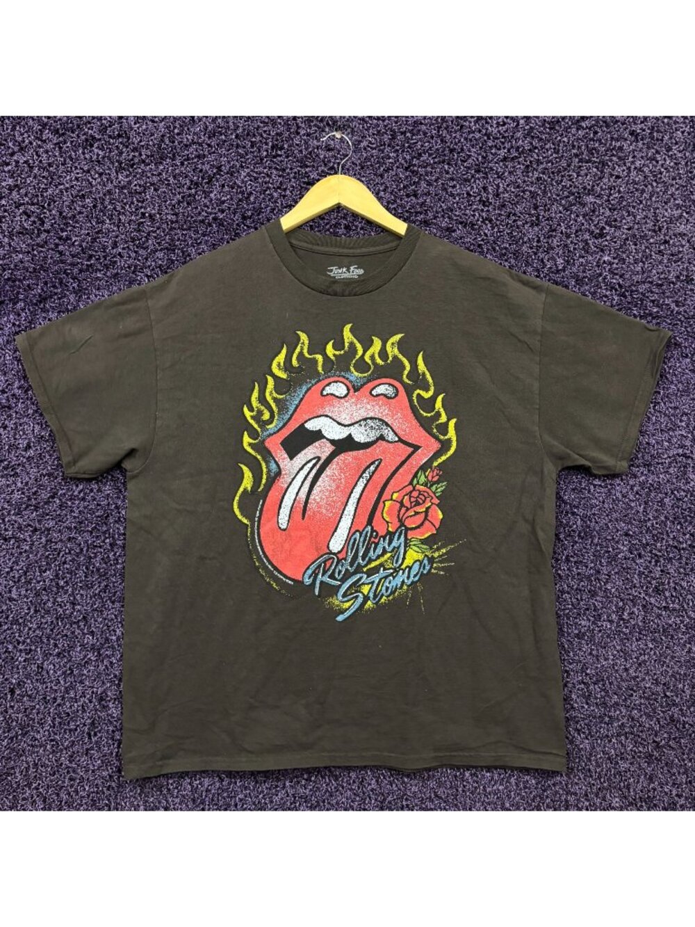The Rolling Stones Tongue on Fire T-Shirt Size Large